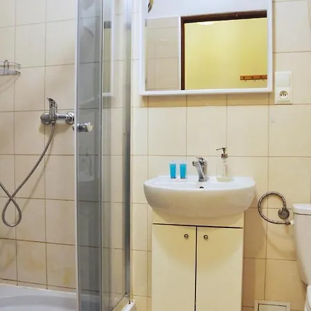 Arianska 15 Studio By Homeprime كراكوفيا